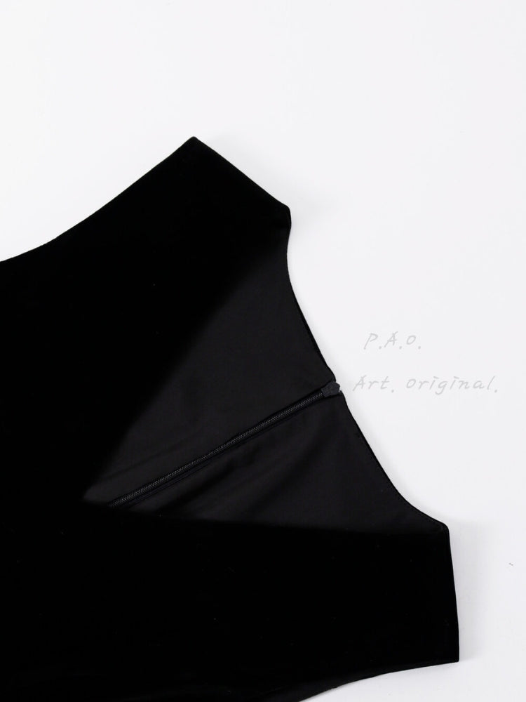 Holiday Noir Maxi Dress