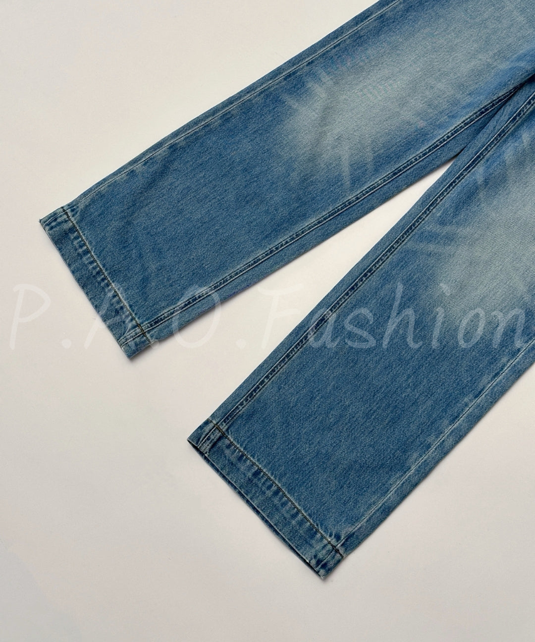 Vintage Washed Wide-Leg Jeans with Belt