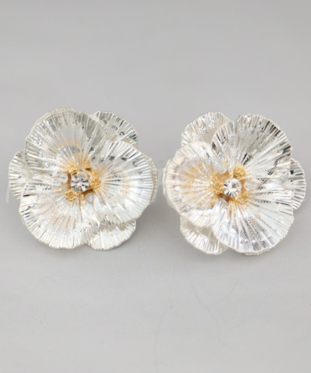 Metal 3D Floral Stud Earrings