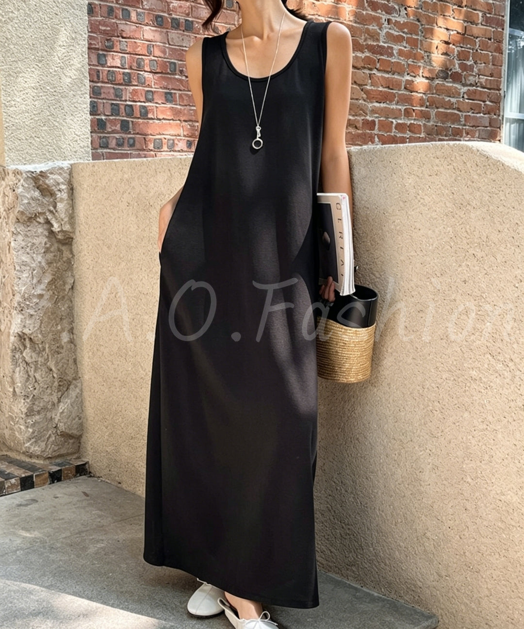 Minimal U-Neck Draped Maxi Dress[Available Now]
