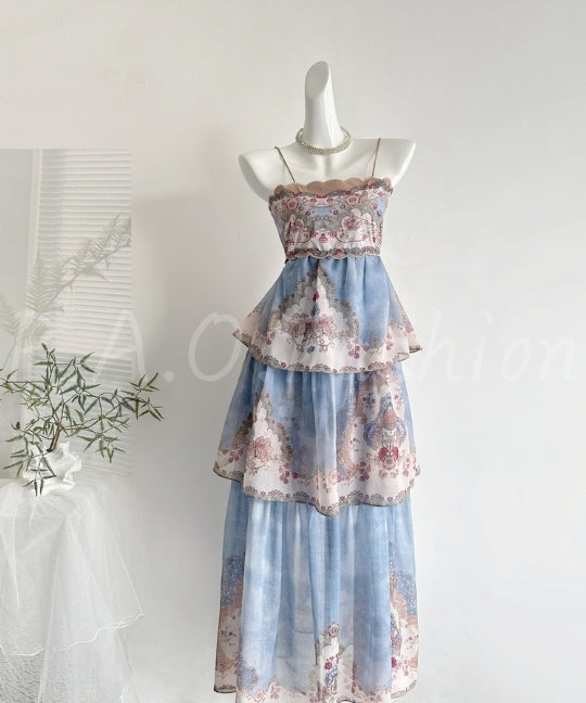 Paisley Print Lace-Up Back Tiered Maxi Dress[Available Now]