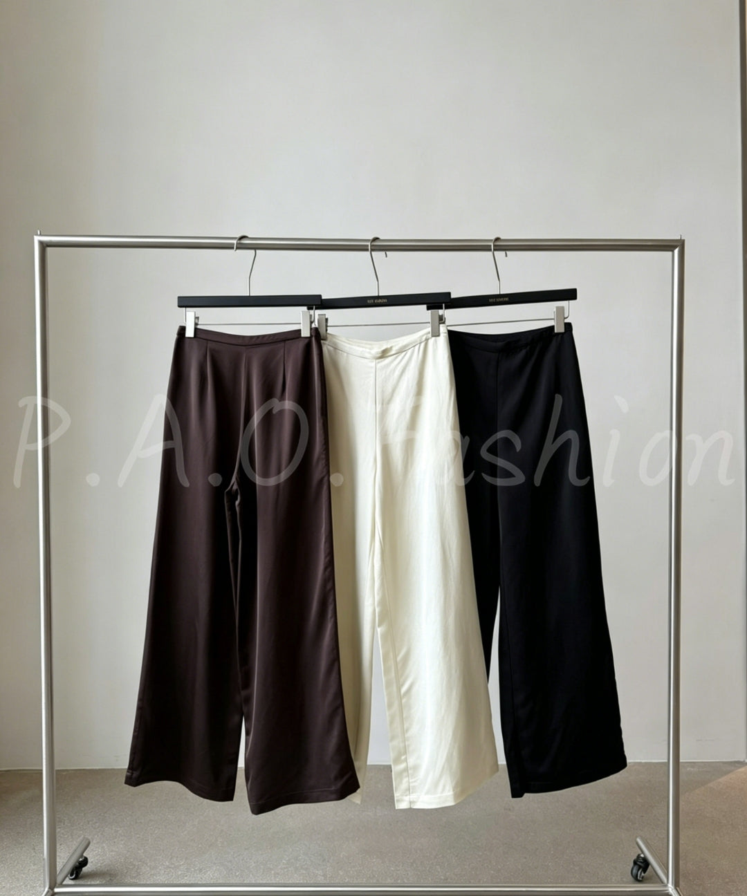 Linen Blend Draped Wide-Leg Pants