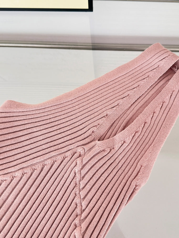 Off-Shoulder Knit Vest