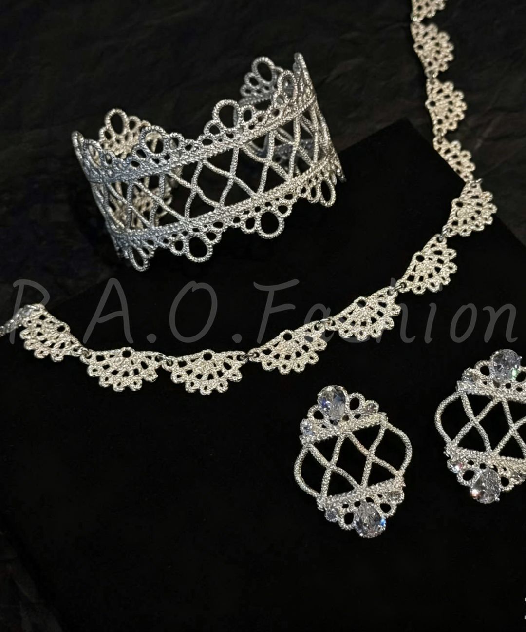 Lace Filigree Jewelry Set