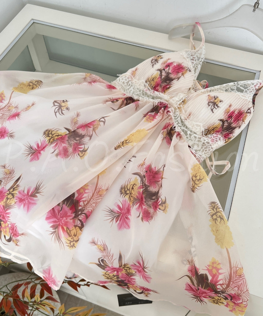 Floral Lace Trim Satin Cami Mini Dress[Available Now]