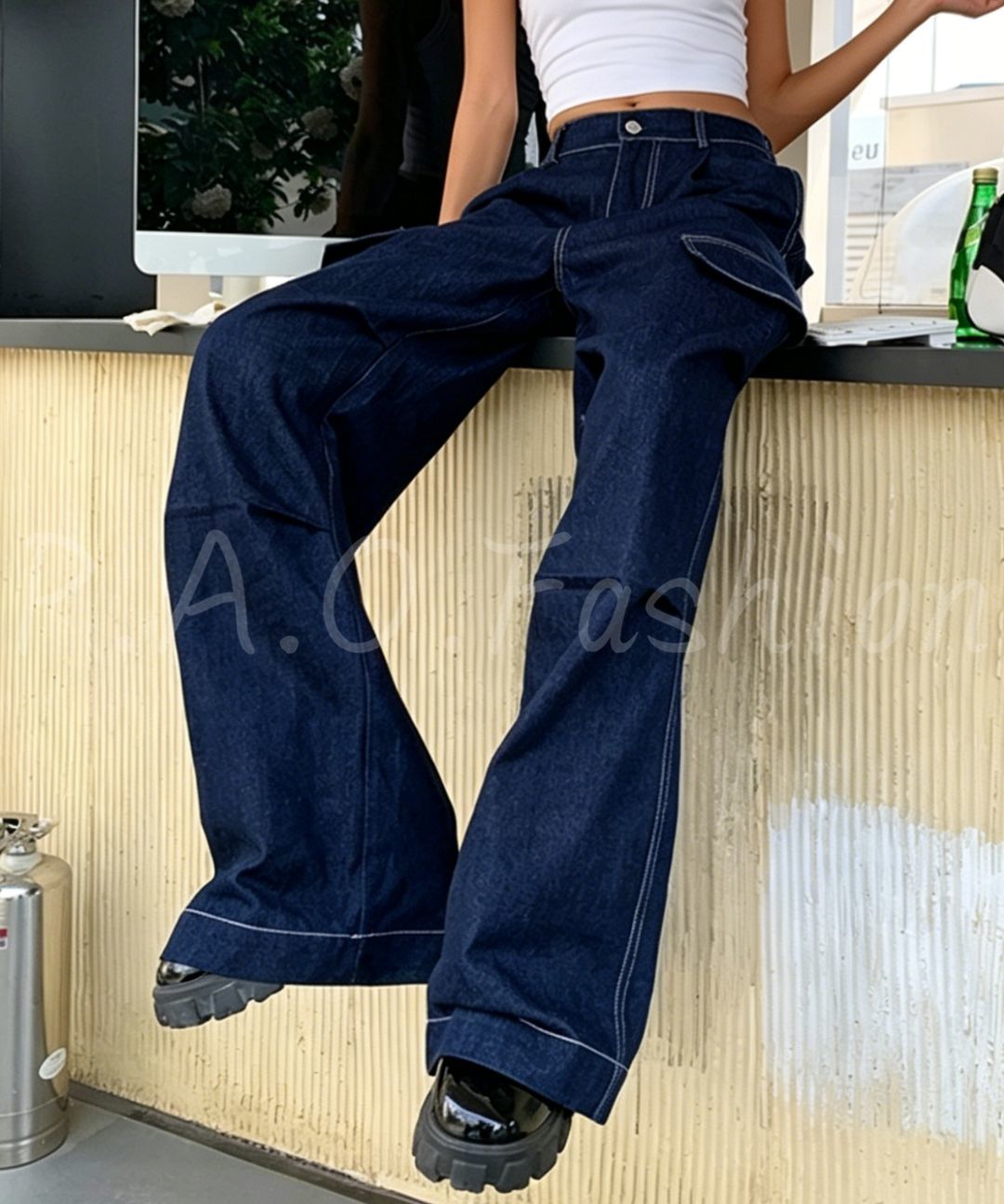 Utility Wide-Leg Jeans