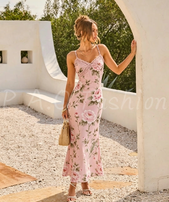 Peony Lace Mermaid Maxi Dress[Available Now]