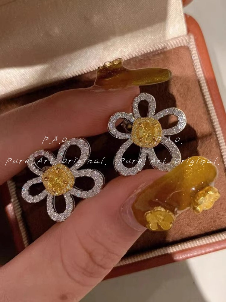 SOLAR BLOOM EARRINGS