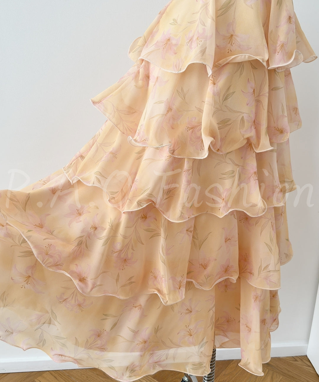 Lily Print Chiffon Tiered Maxi Dress[Available Now]