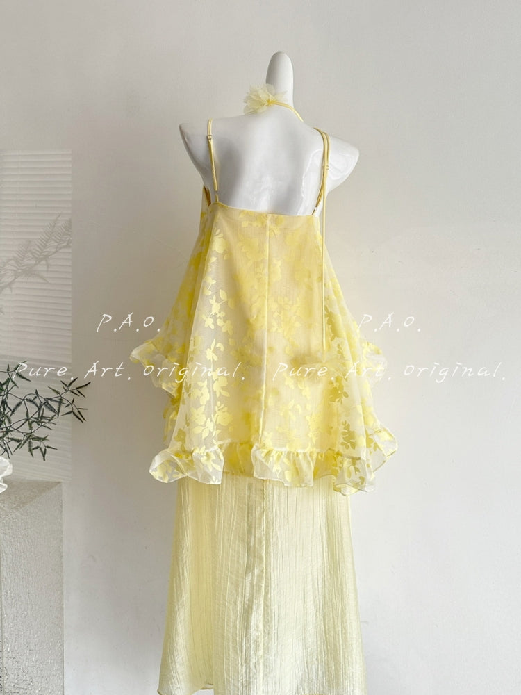 RUFFLED HALTER MAXI DRESS