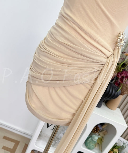 One-Shoulder Ruched Bodycon Mini Dress[Available Now]
