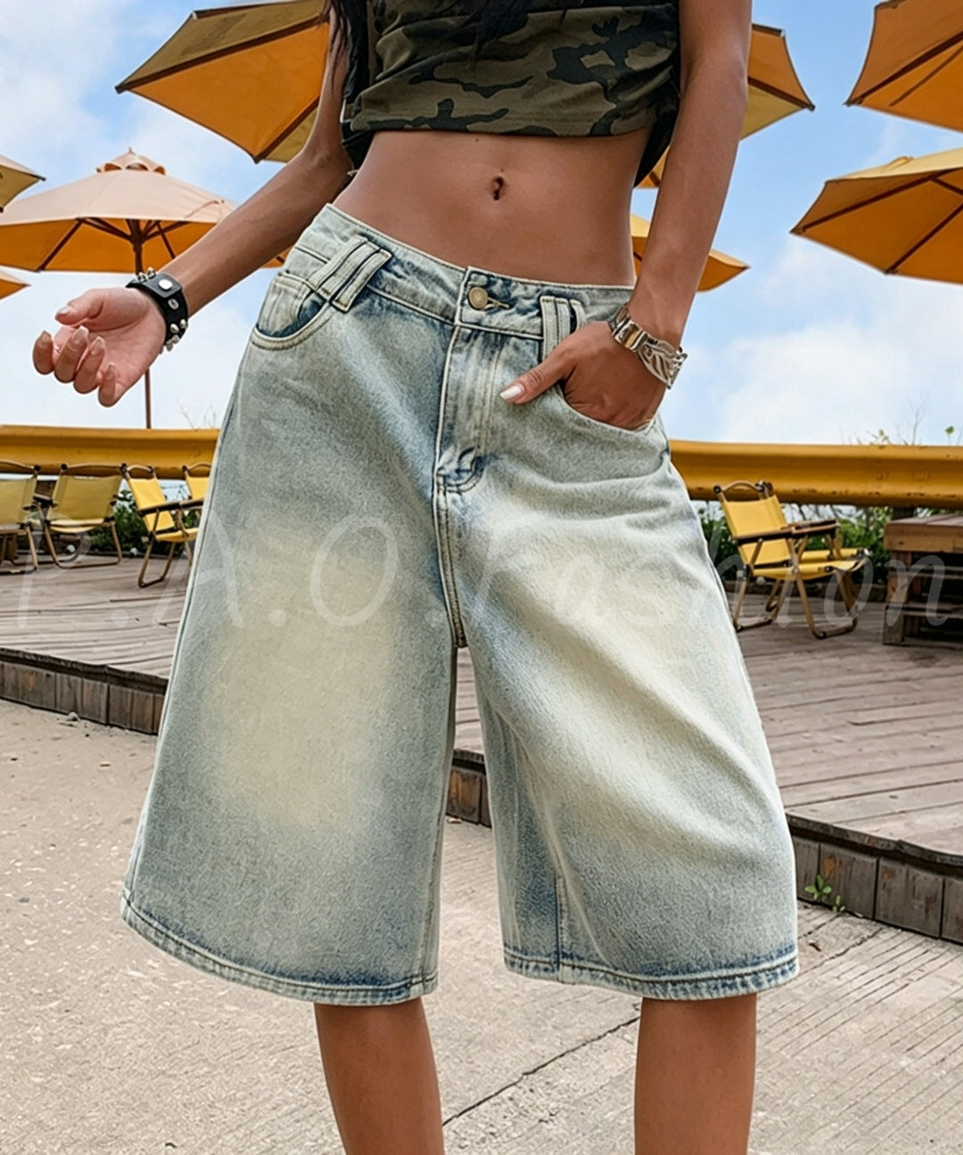 Vintage Washed Wide-Leg Denim Bermuda Shorts[Available Now]