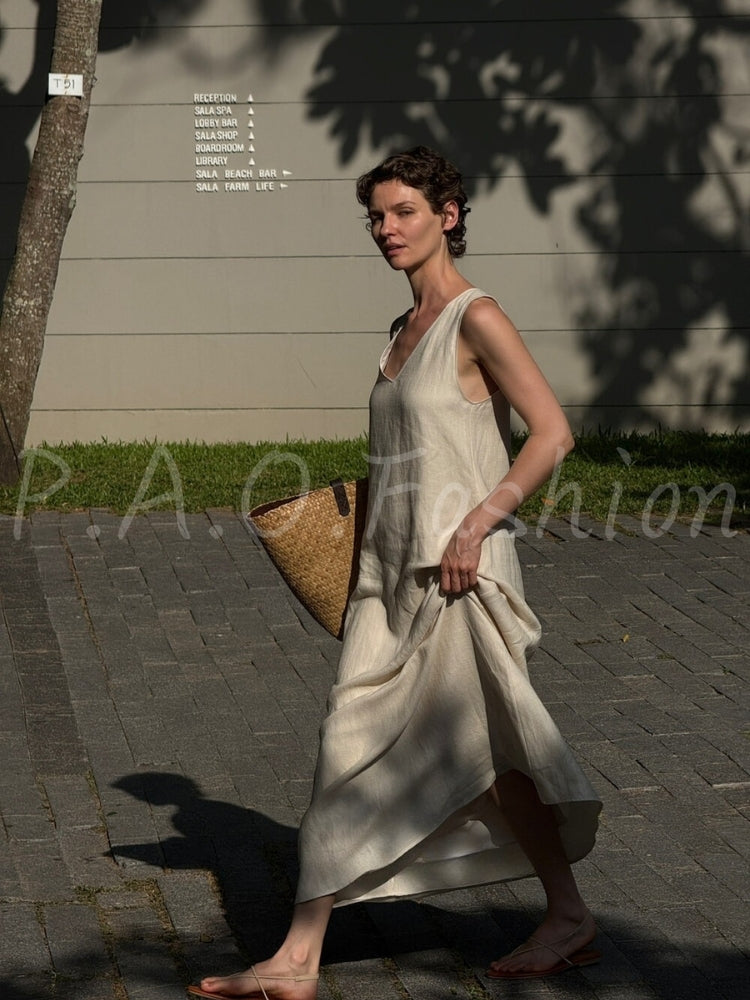 Relaxed V-Neck Sleeveless Maxi Dress