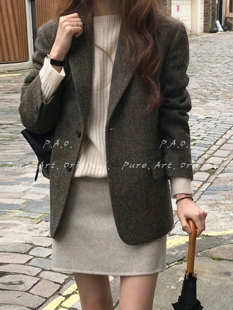 Classic Herringbone Relaxed Blazer