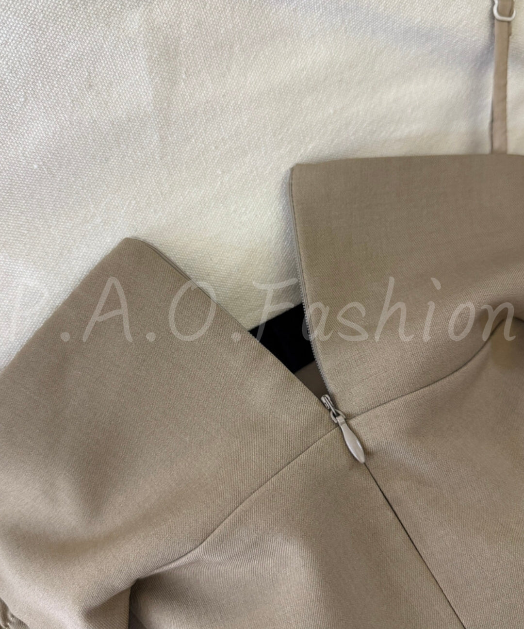 Off-Shoulder Bow A-Line Mini Dress[Available Now]