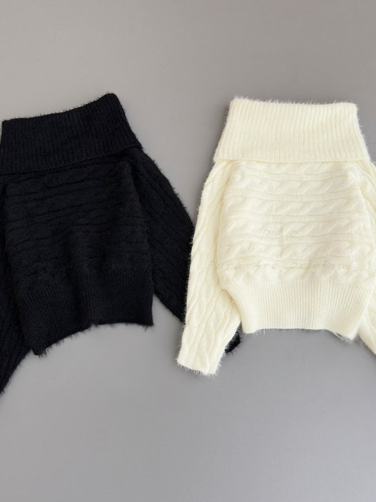 Off-Shoulder Slouchy Cable Knit Sweater