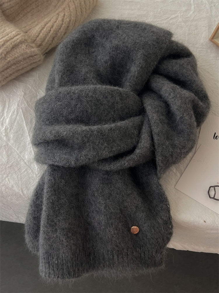 Plush Raccoon & Wool Blend Warm Scarf