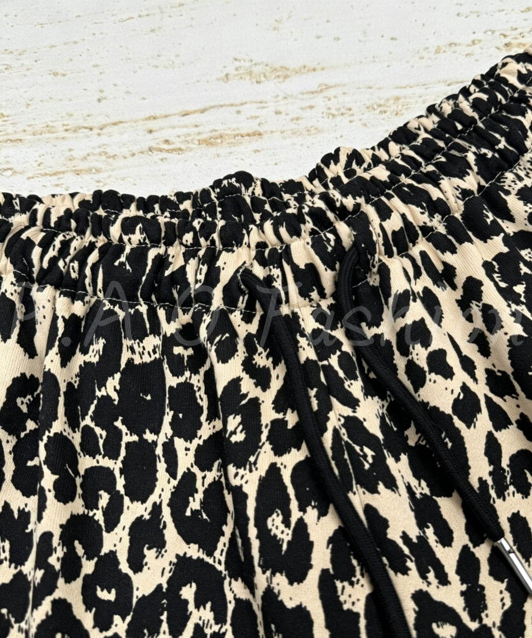 Leopard Print Bandeau Top & Wide-Leg Pants Set[Available Now]