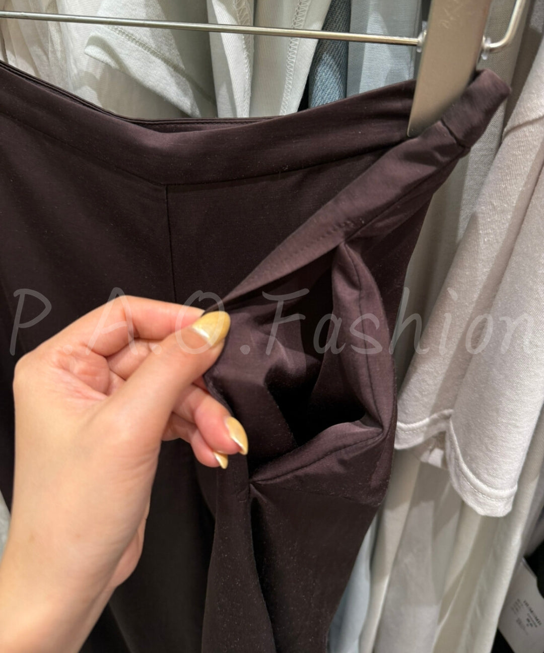Linen Blend Draped Wide-Leg Pants