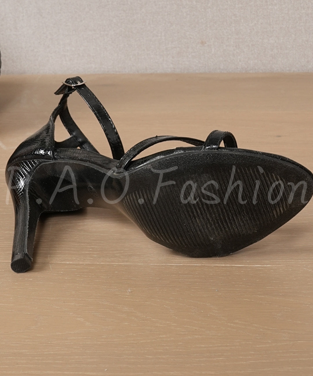 Cross Strap Stiletto Heel Sandals