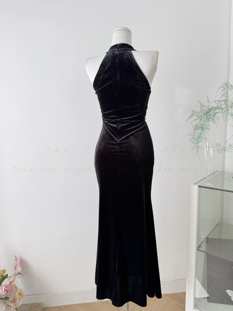 Velvet Halter V-Neck Midi Dress
