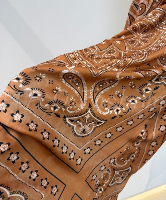 Paisley Print Halter Midi Dress[Available Now]