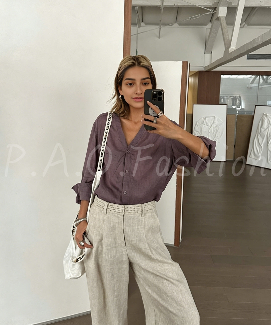 100% Ramie Relaxed V-Neck Shirt