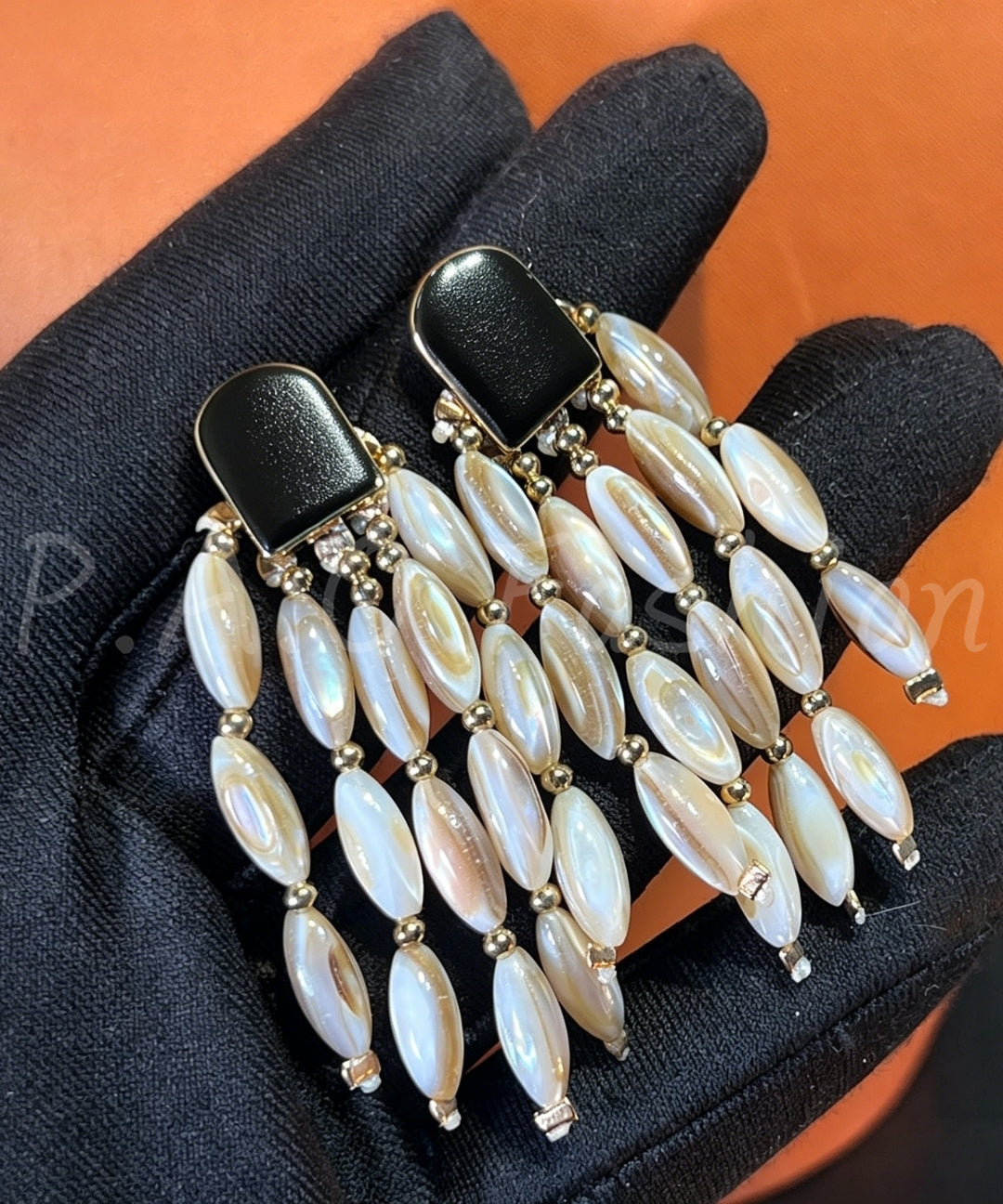 Natural Shell Tassel Earrings