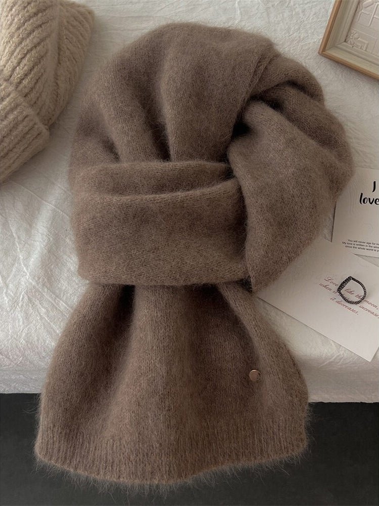 Plush Raccoon & Wool Blend Warm Scarf