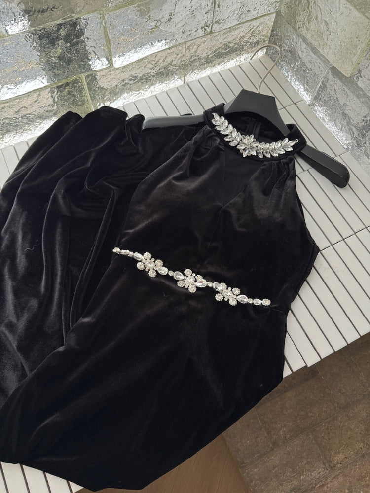 Velvet Halter V-Neck Midi Dress