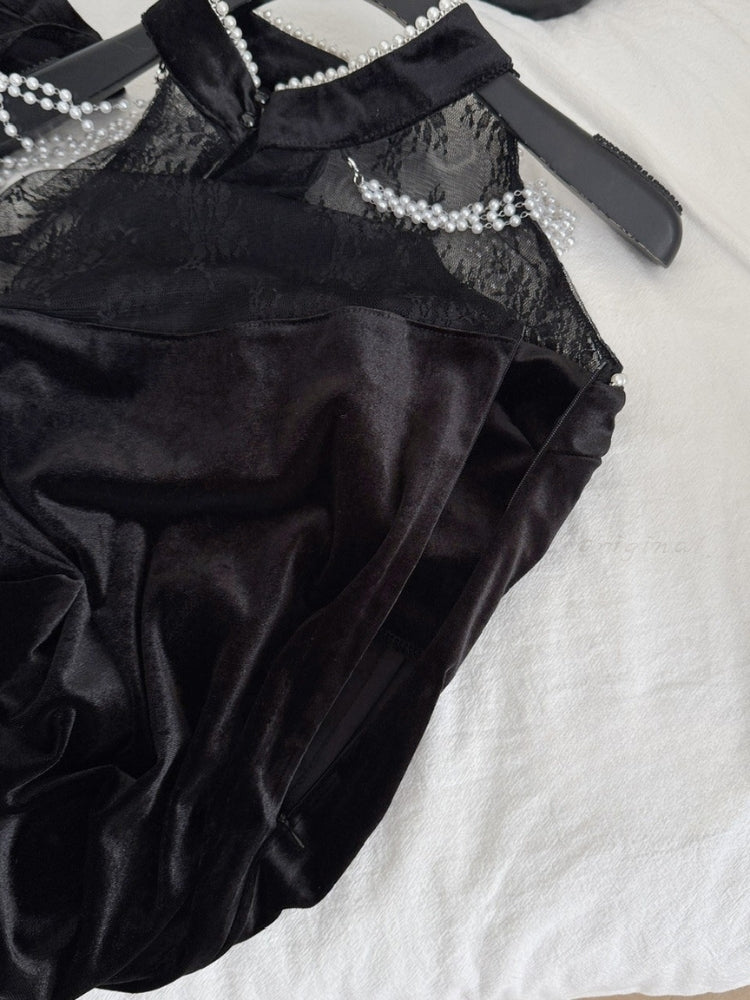 Lace Panel Velvet Midi Dress