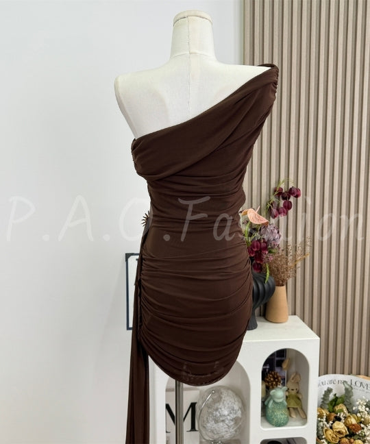 One-Shoulder Ruched Bodycon Mini Dress[Available Now]