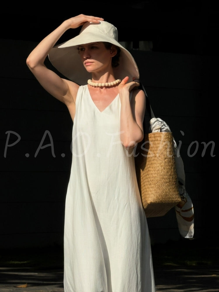 Relaxed V-Neck Sleeveless Maxi Dress