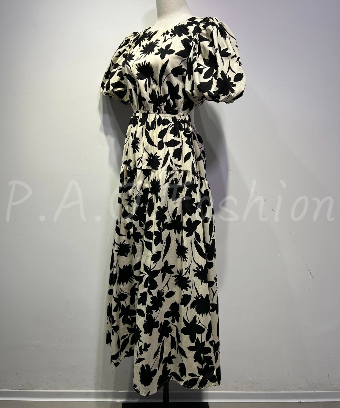 French Vintage Floral Cutout Dress