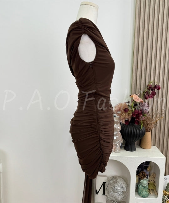 One-Shoulder Ruched Bodycon Mini Dress[Available Now]