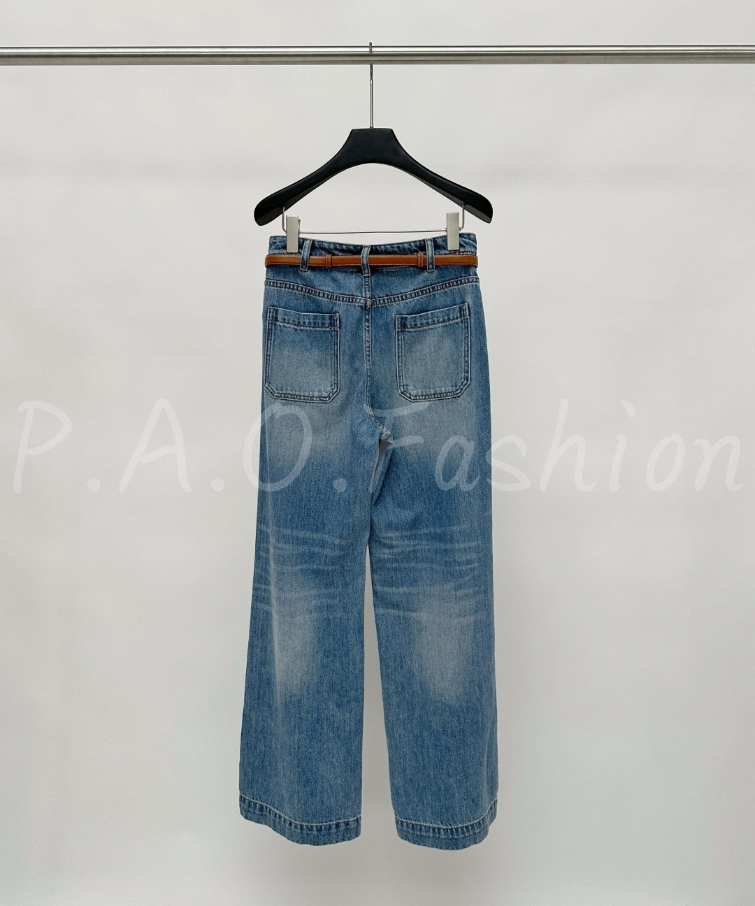 Vintage Washed Wide-Leg Jeans with Belt
