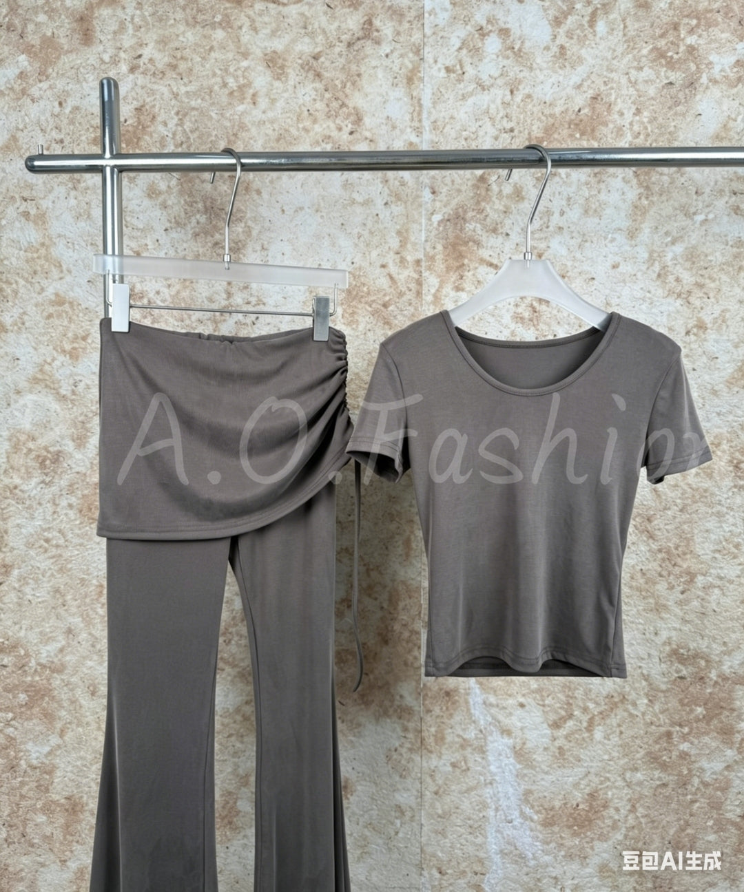 Ruched Waist Tee & Flare Pants Set[Available Now]