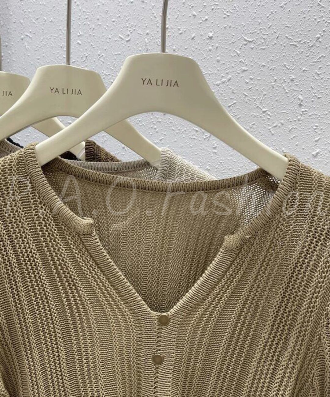 Ribbed V-Neck Button Knit Cardigan