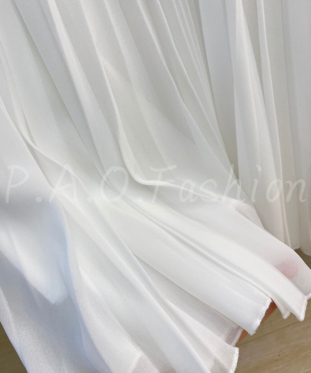 High-Waisted Pleated Chiffon Skirt[Available Now]