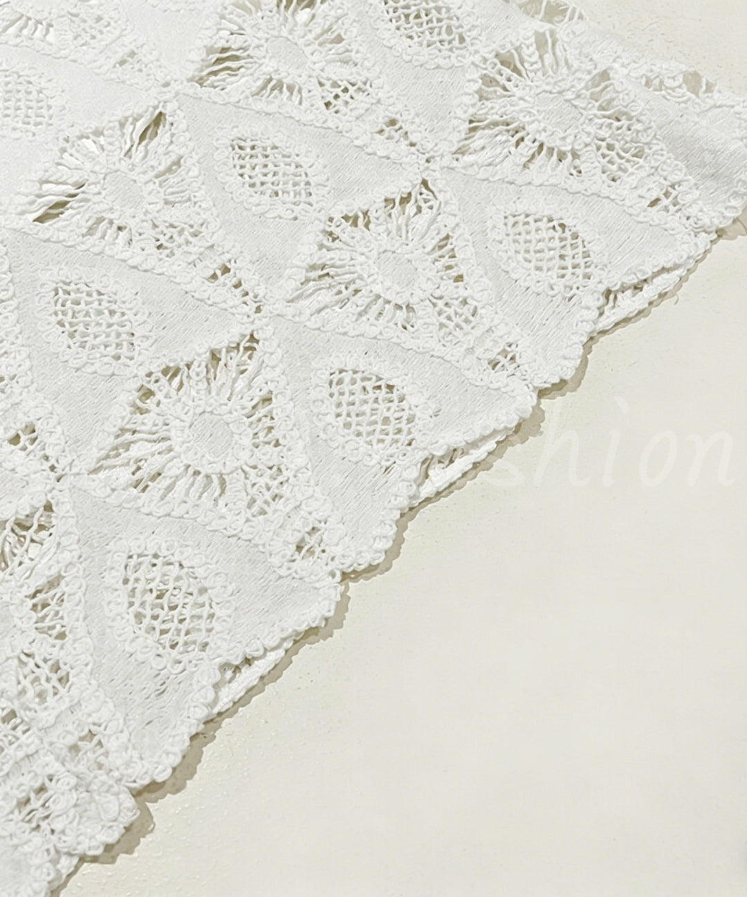 Cutwork Embroidered Lace High-Waisted Midi Skirtt[Available Now]