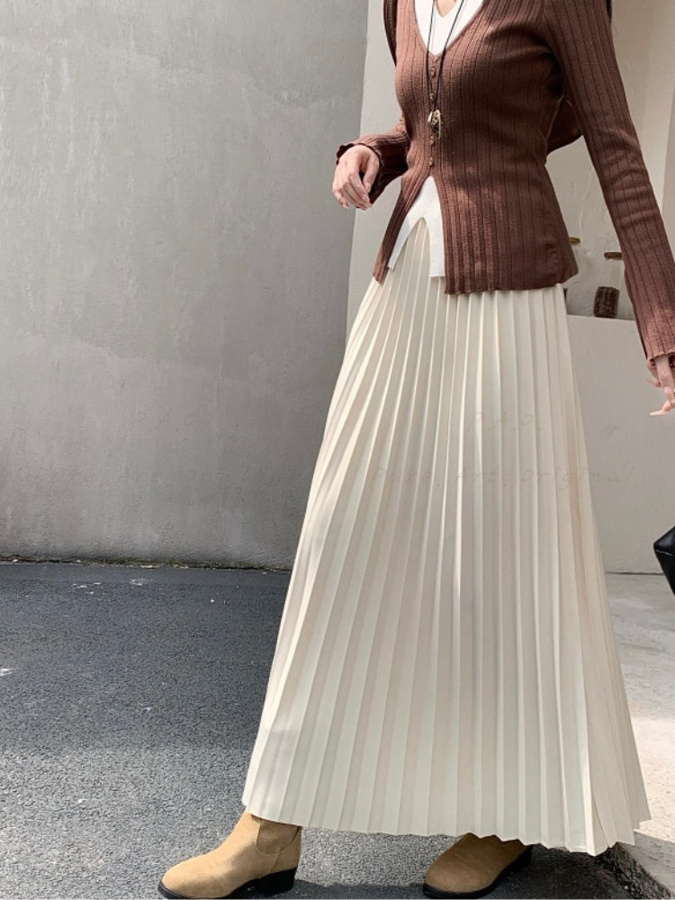 Classic Thick Pleated Wool Blend Skirt