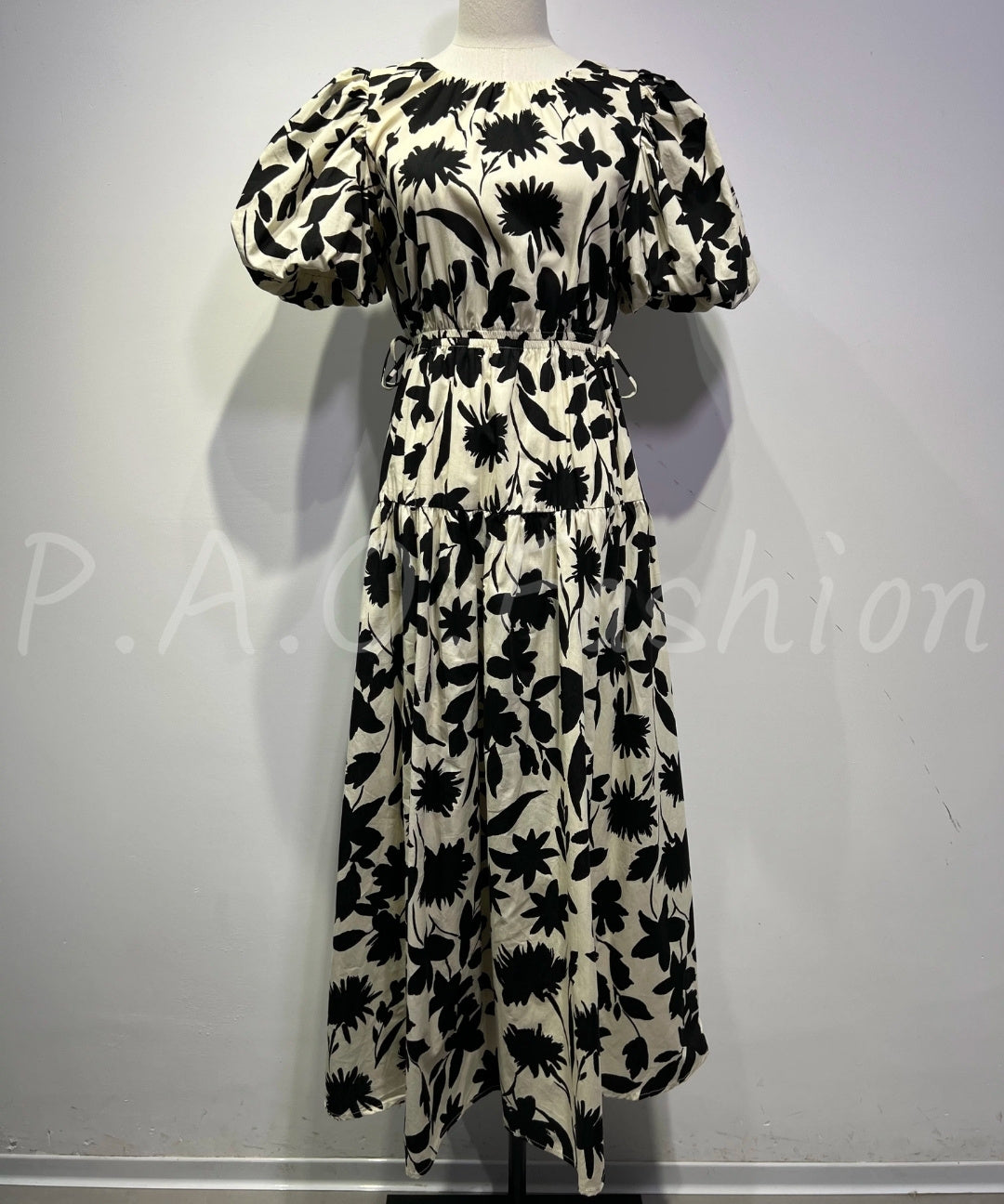 French Vintage Floral Cutout Dress