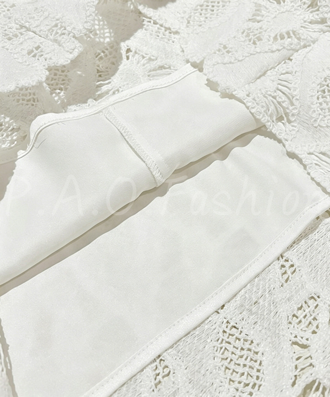 Cutwork Embroidered Lace High-Waisted Midi Skirtt[Available Now]