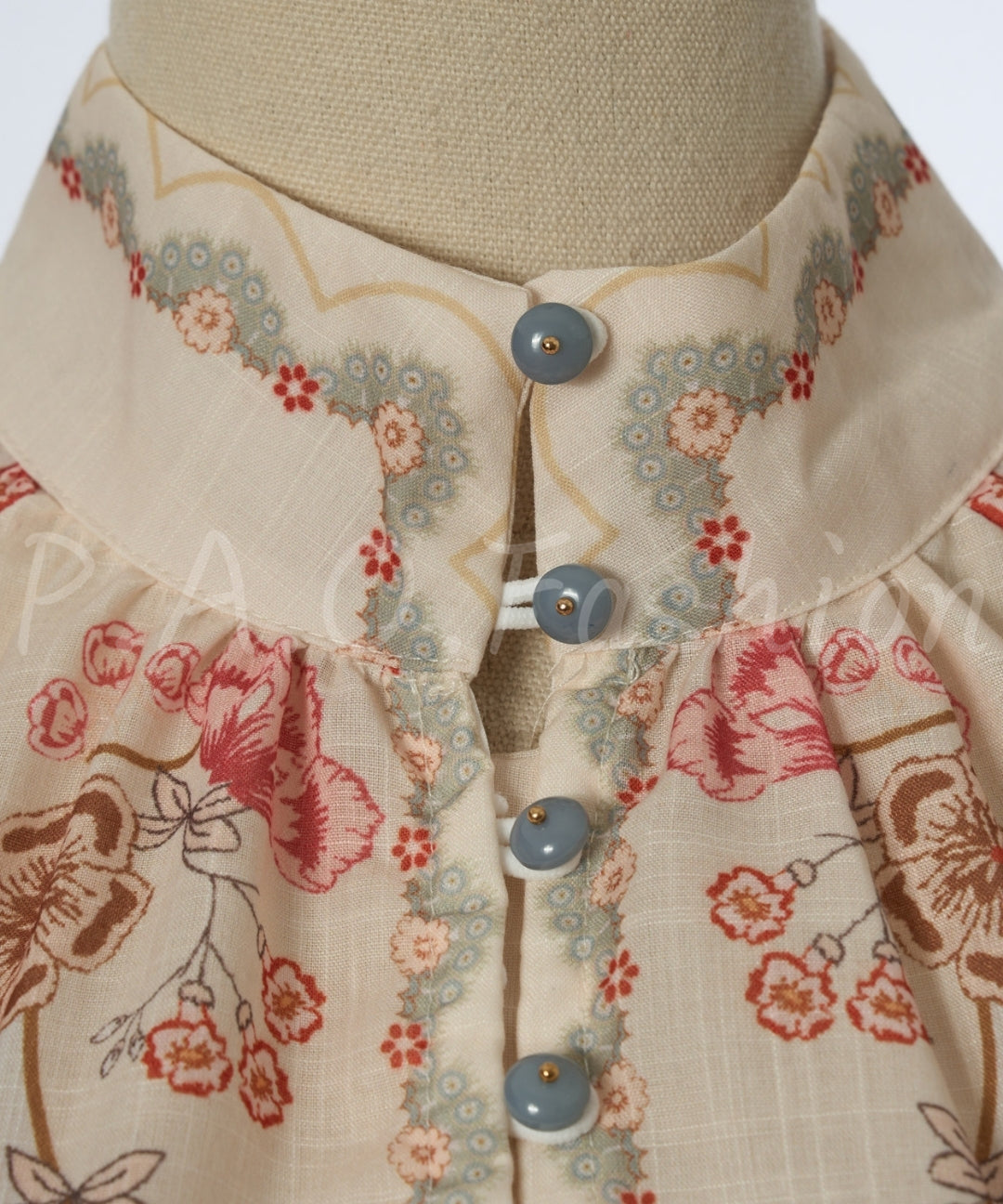 Vintage Floral High Neck Shirt & Shorts Set[Available Now]