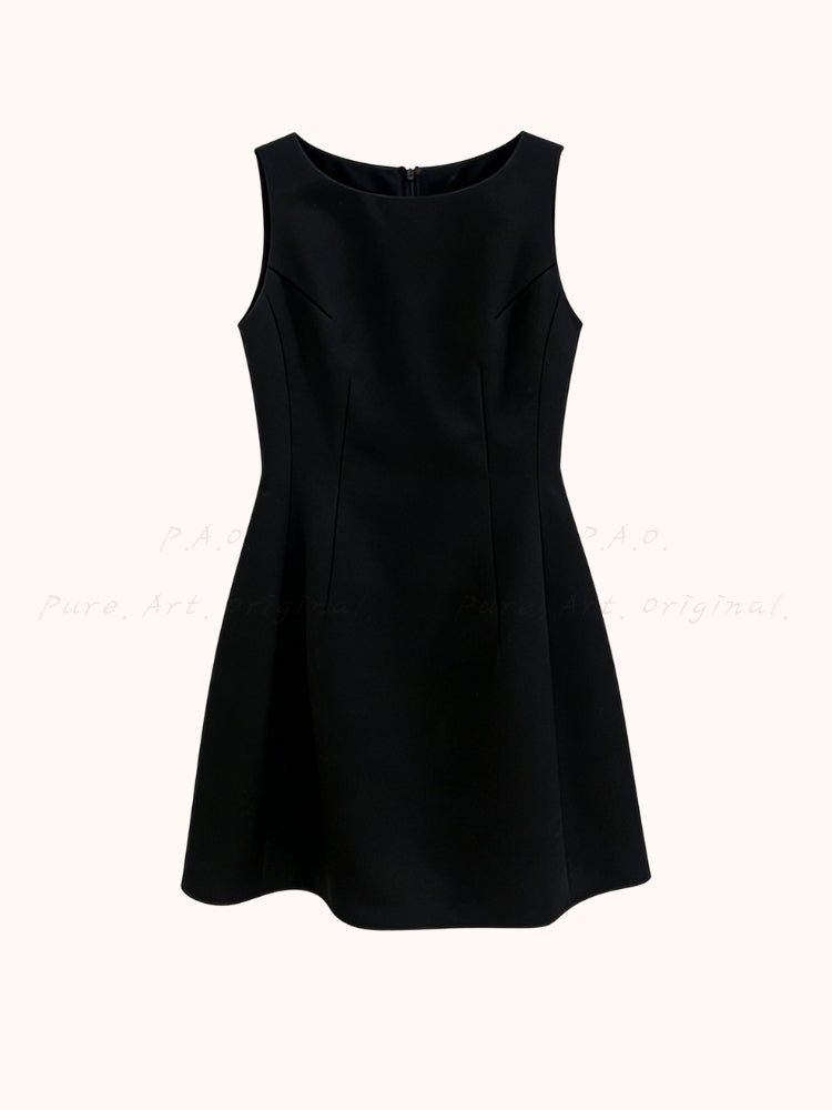 Paris Muse – Sleeveless A-Line Dress