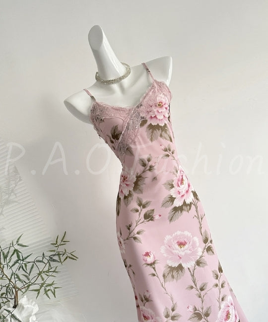 Peony Lace Mermaid Maxi Dress[Available Now]