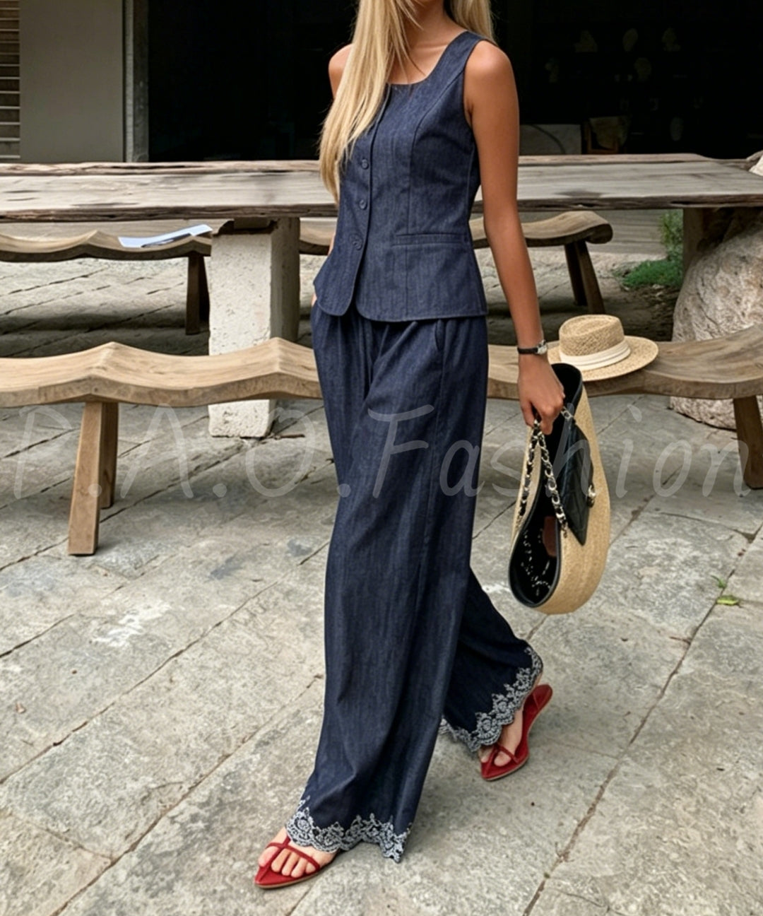 Lace Square-Neck Vest + Wide-Leg Pants Set[Available Now]