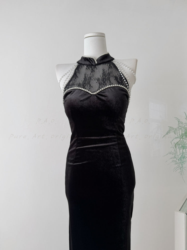 Lace Panel Velvet Midi Dress