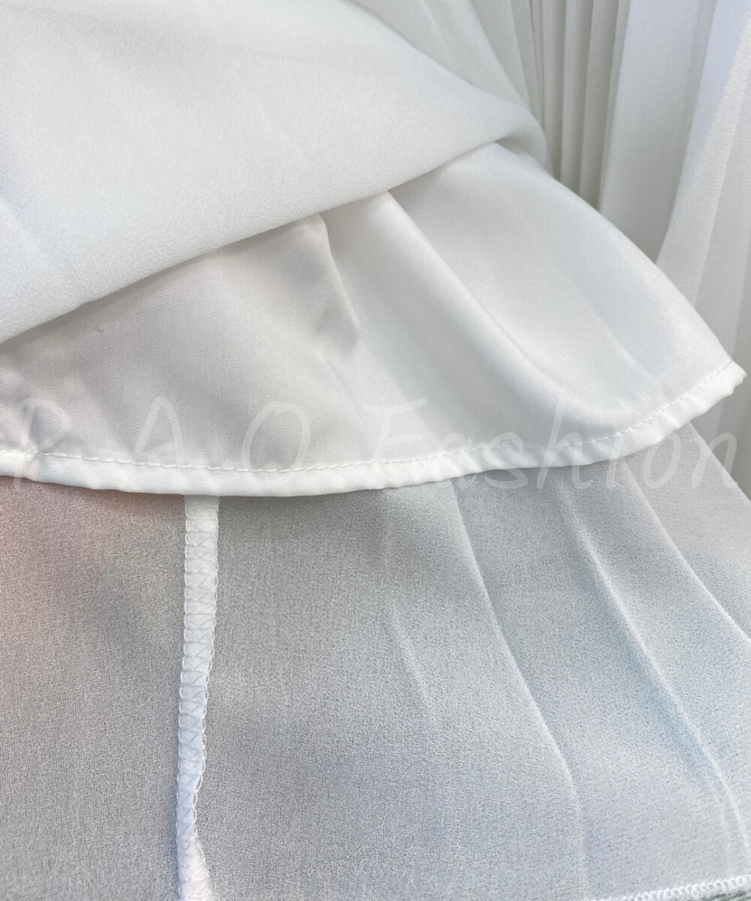 High-Waisted Pleated Chiffon Skirt[Available Now]