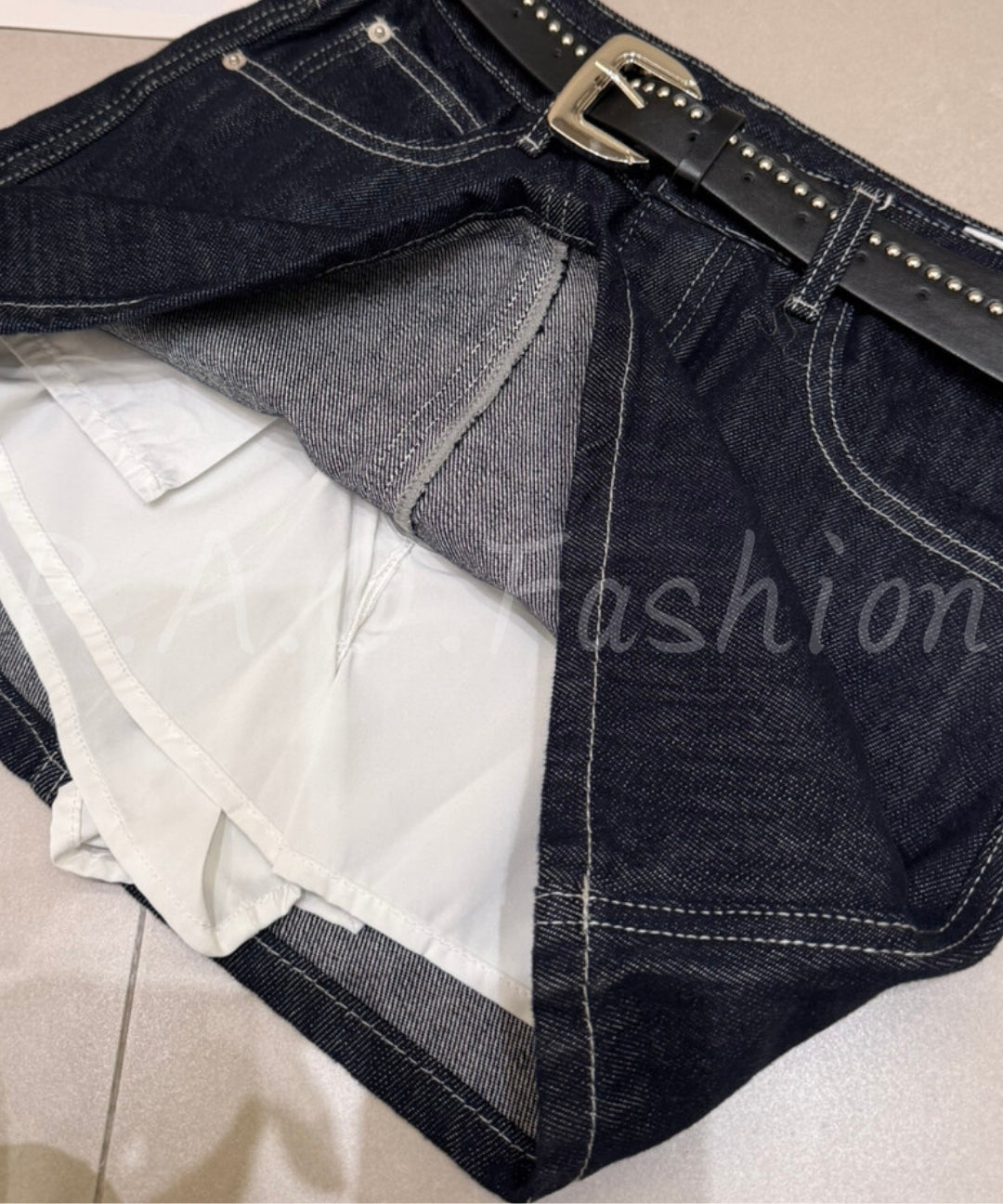 Vintage Washed A-Line Denim Mini Skirt With Studded Belt[Available Now]